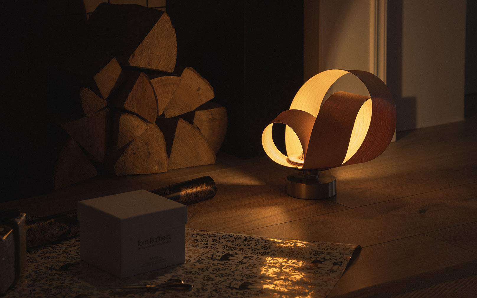 Verso Portable Table Light