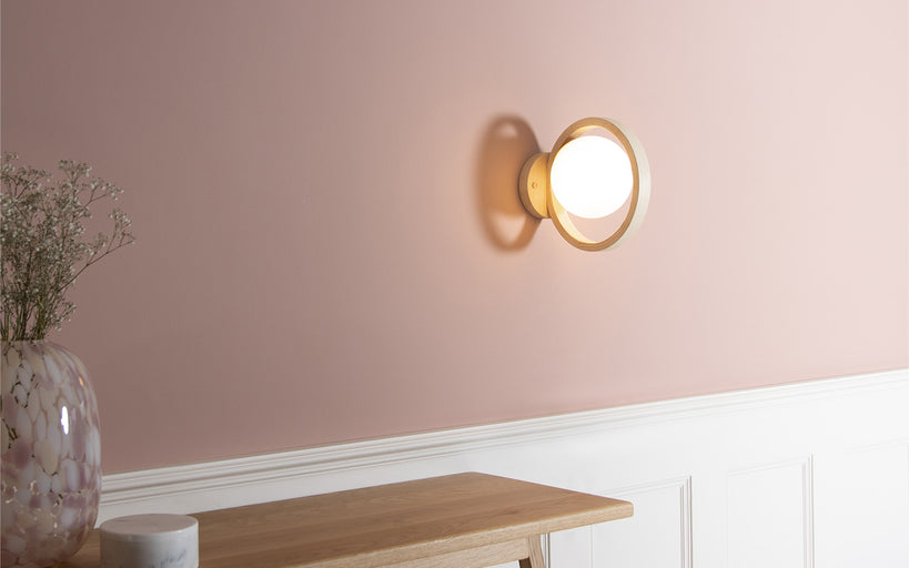 Wooden wall store light design